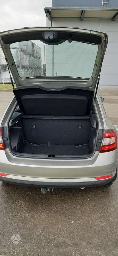 Skoda Rapid, 1.0 l., hatchback
