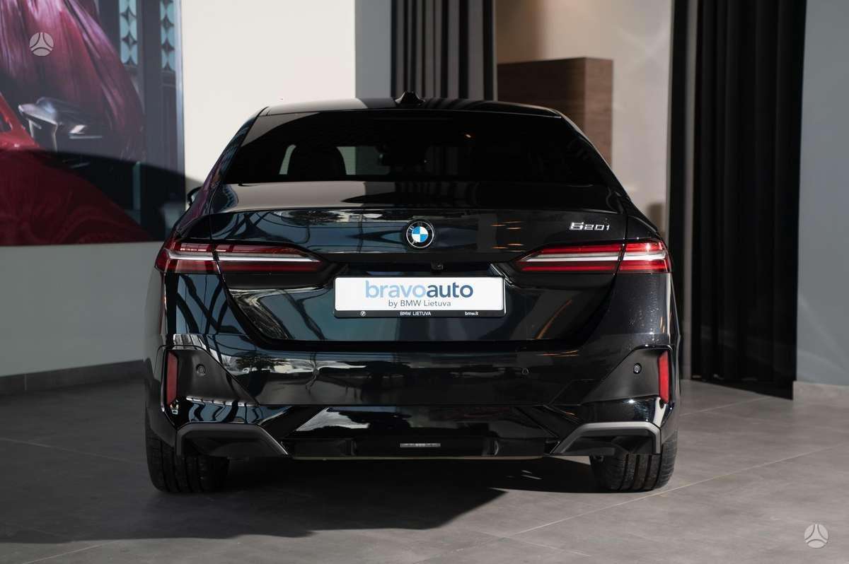 BMW 520, 2.0 l., sedanas