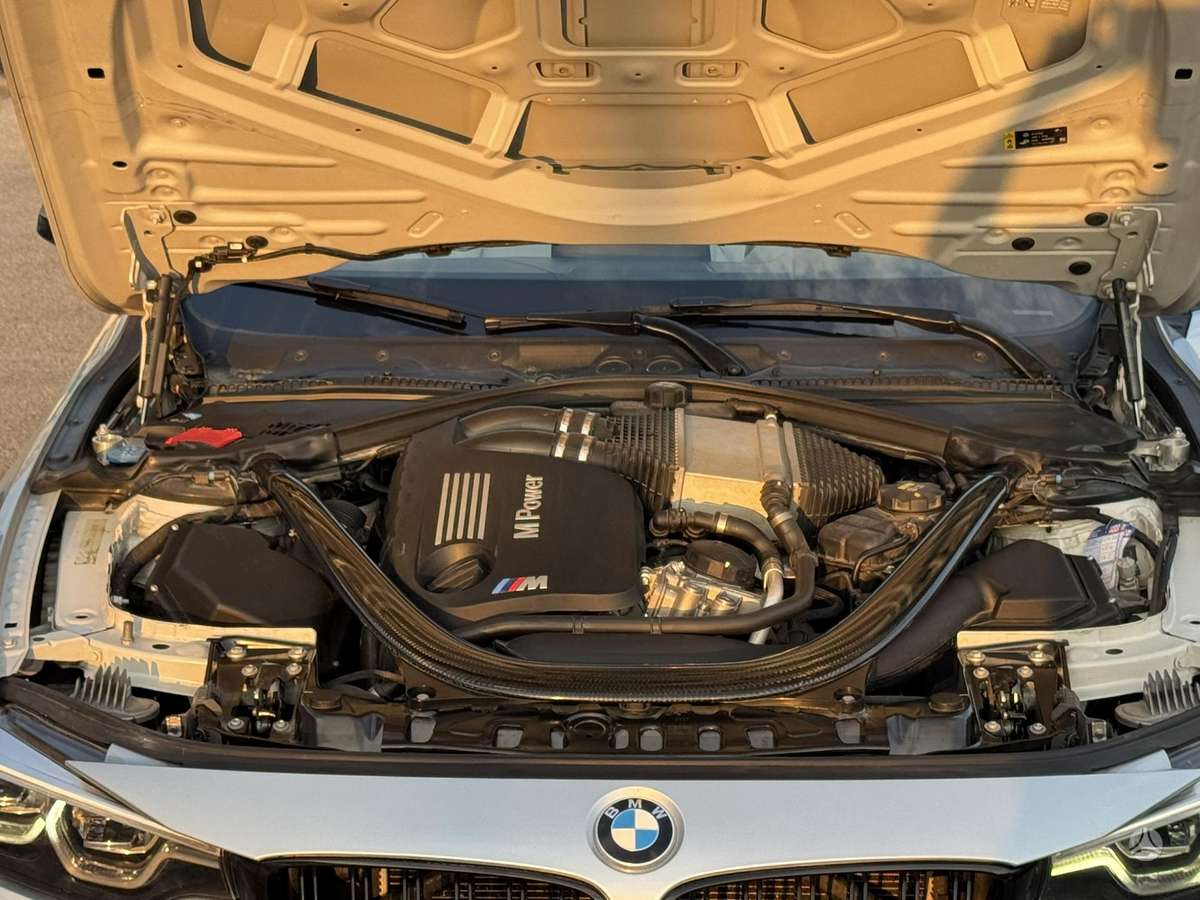 BMW M4, 3.0 l., Кабриолет