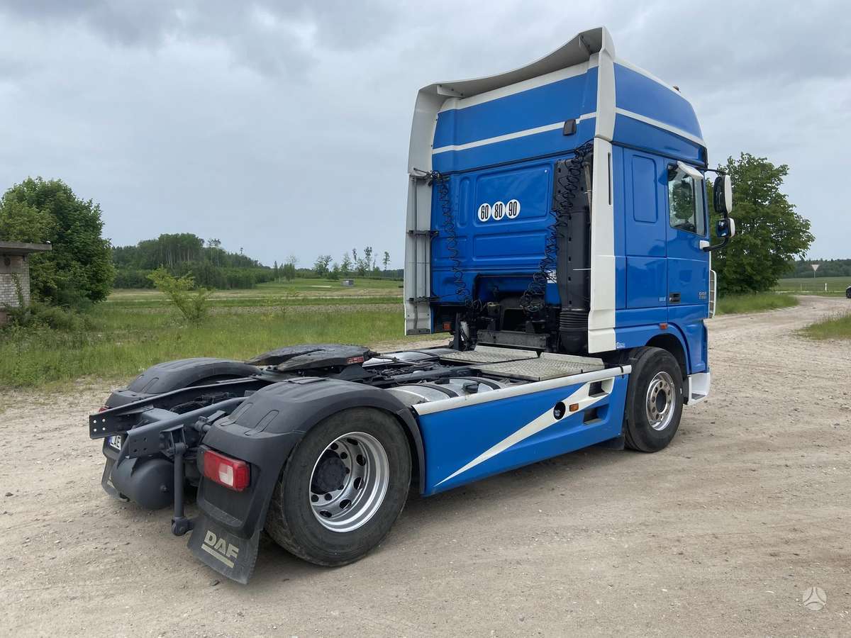 DAF XF, double sleeper