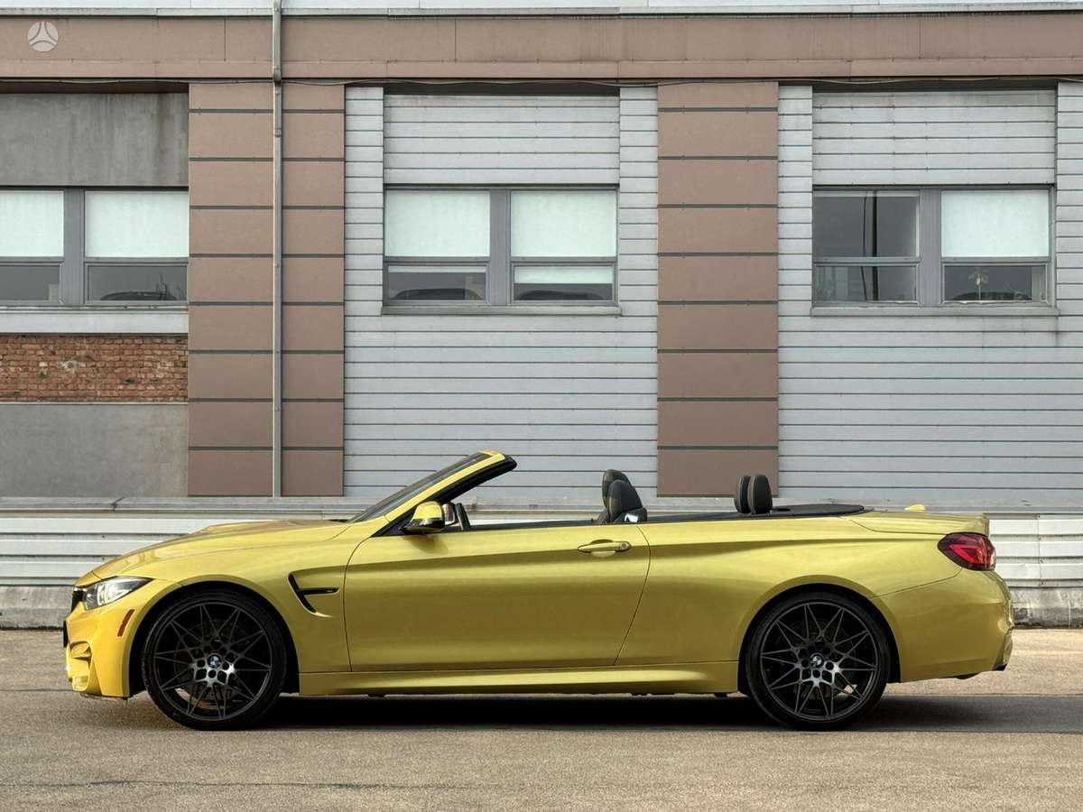 BMW M4, 3.0 l., convertible