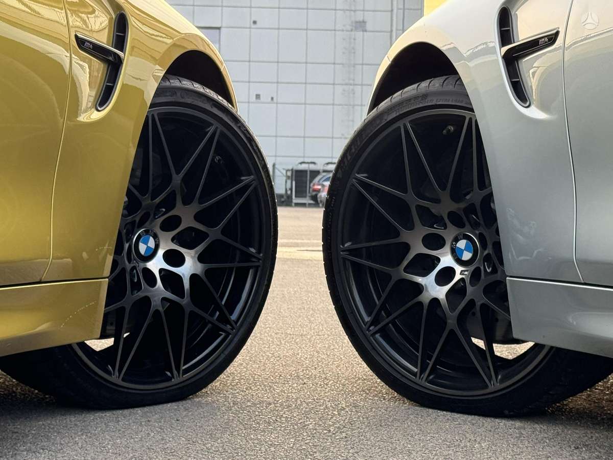 BMW M4, 3.0 l., convertible