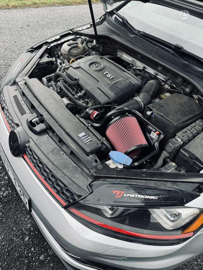 Volkswagen Golf, 2.0 l., hatchback