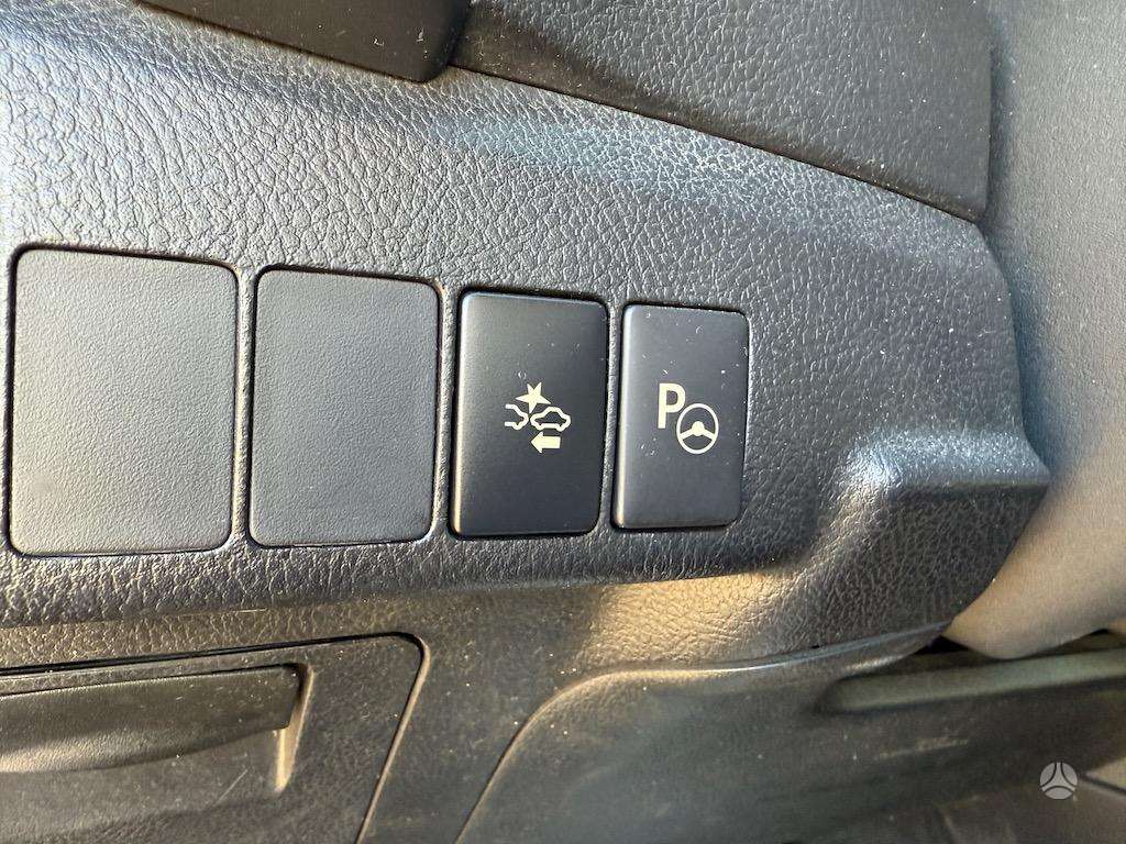 Toyota Auris, 1.6 l., Универсал