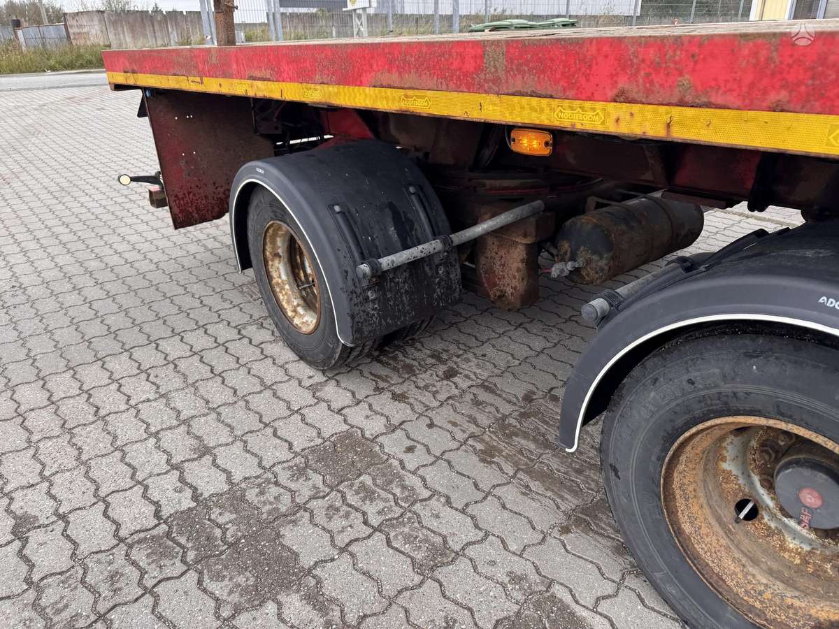 Nooteboom OVB-55-03V, platformas