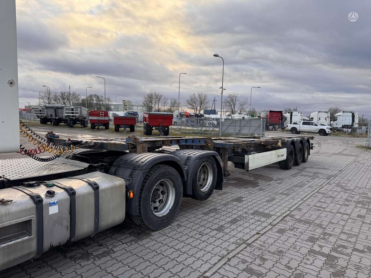 Krone SDC27, container