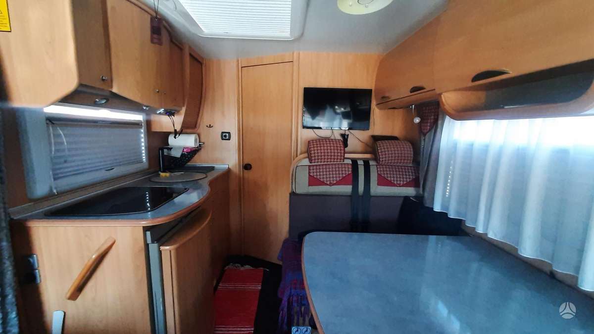 Bürstner Elegance 590, tūristu automašīnas