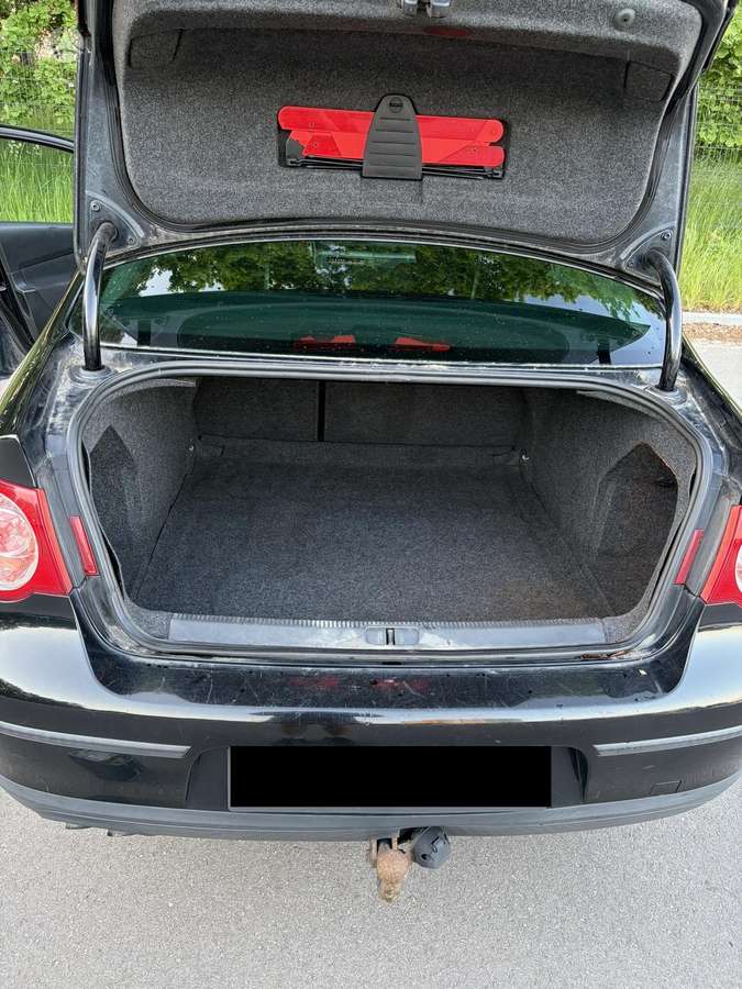 Volkswagen Passat - 5