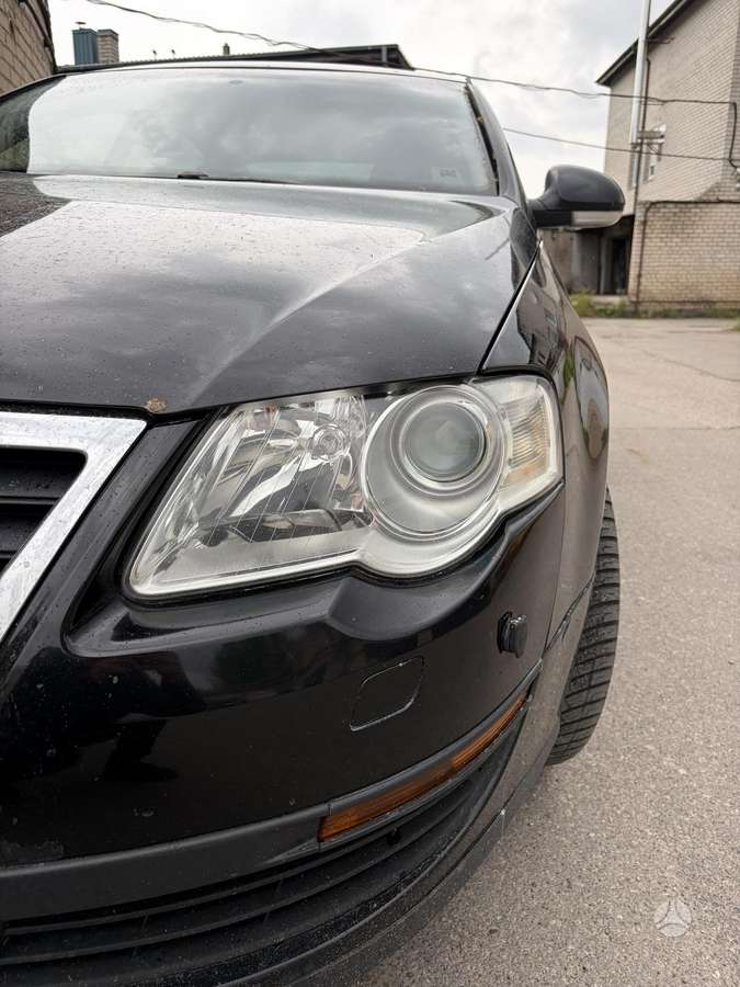 Volkswagen Passat - 7