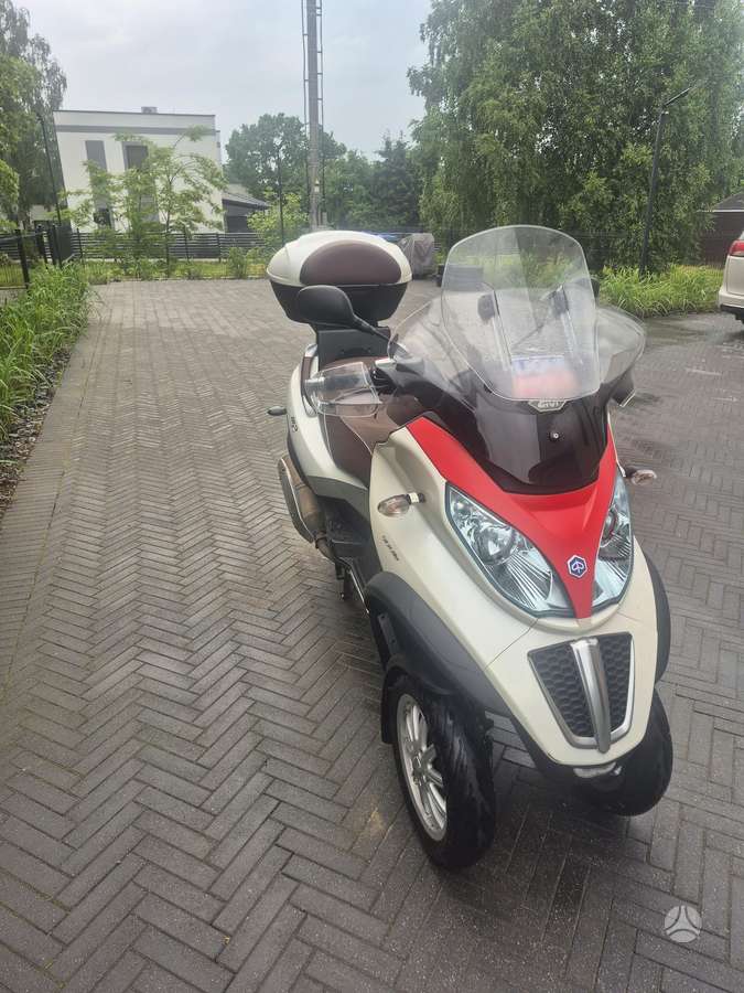 Piaggio MP3 500cc, мотороллеры / мопеды