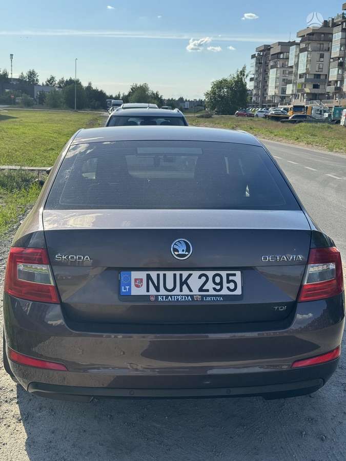 Škoda Octavia - 2