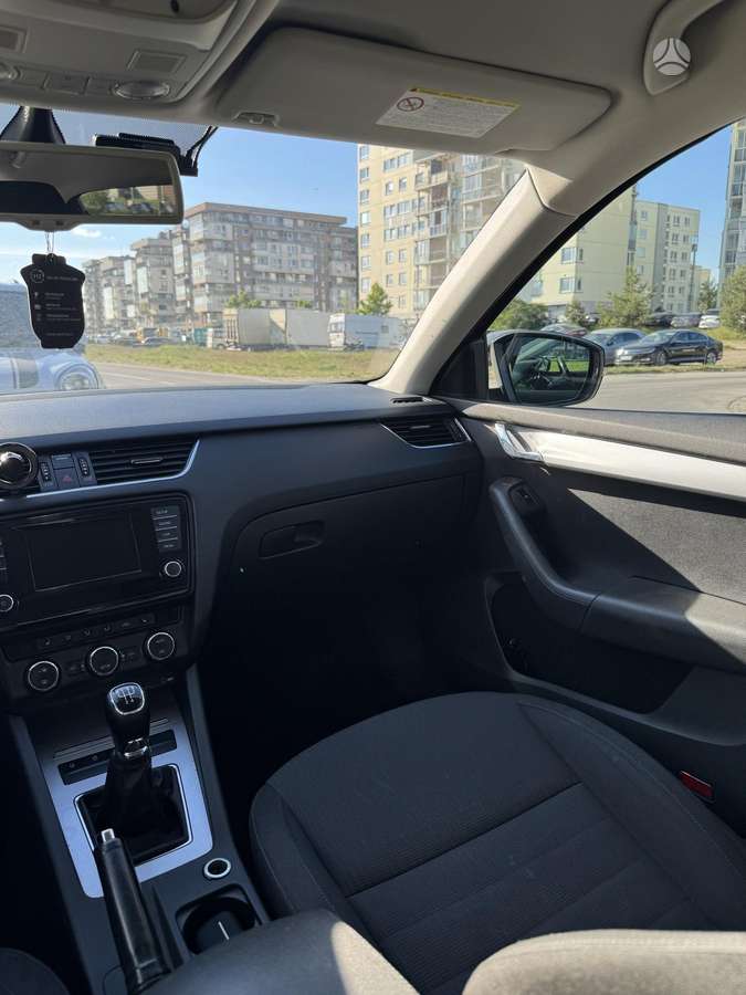 Škoda Octavia - 10