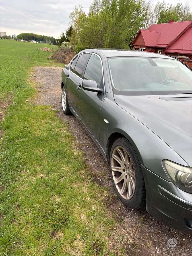 BMW 730, 3.0 l., Седан