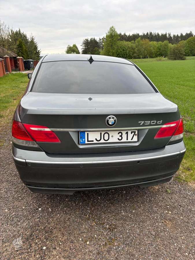 BMW 730, 3.0 l., Седан