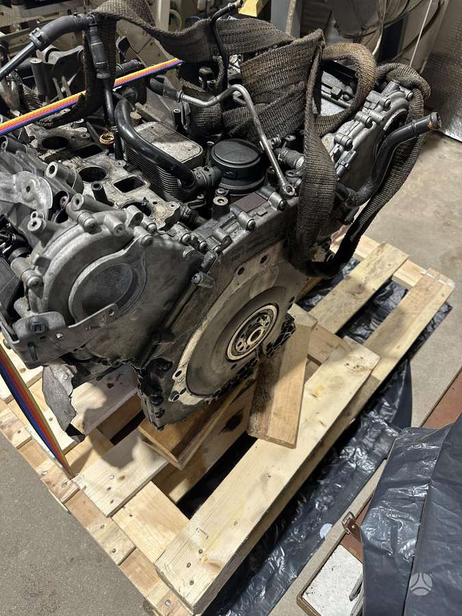 Audi Q5 engine parts