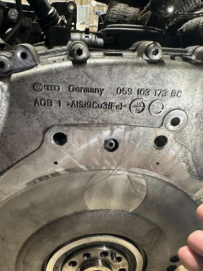 Audi Q5 детали двигателя