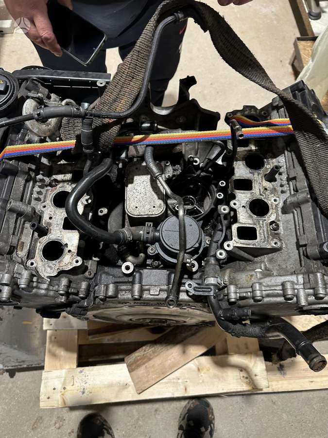 Audi Q5 детали двигателя