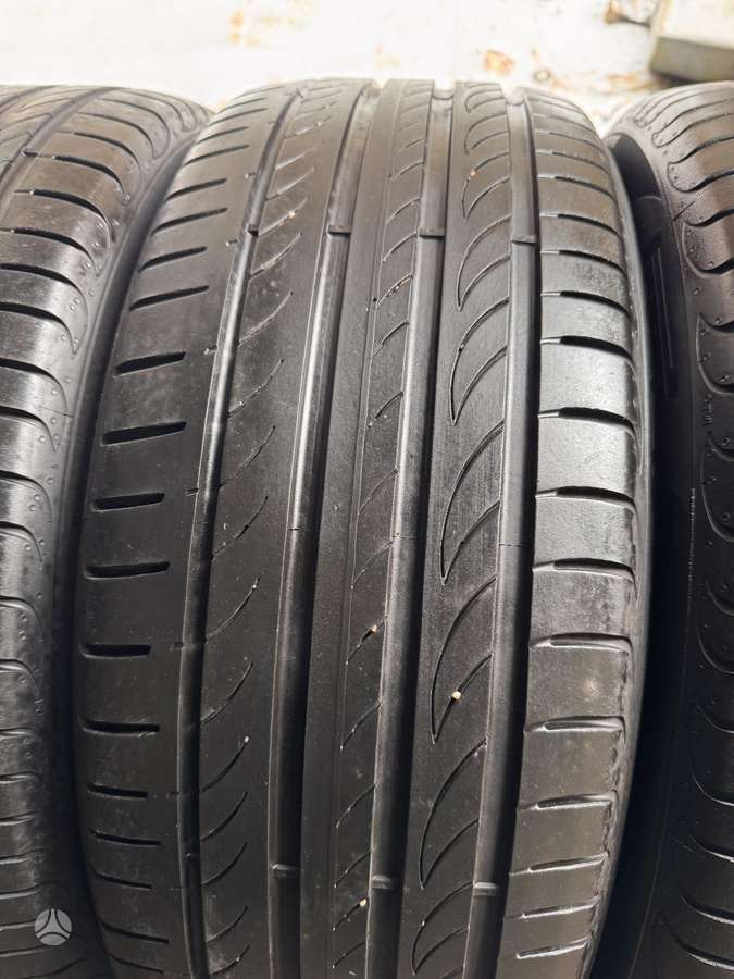 Pirelli Powergy, летние 215/50 R18