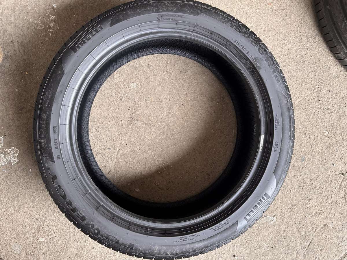 Pirelli Powergy, летние 215/50 R18