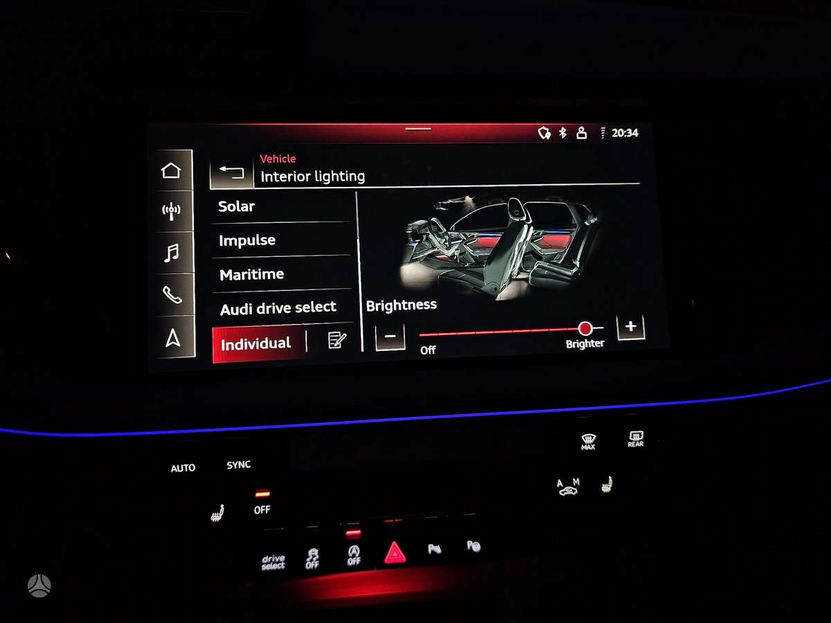 Audi S3, 2.0 l., Седан