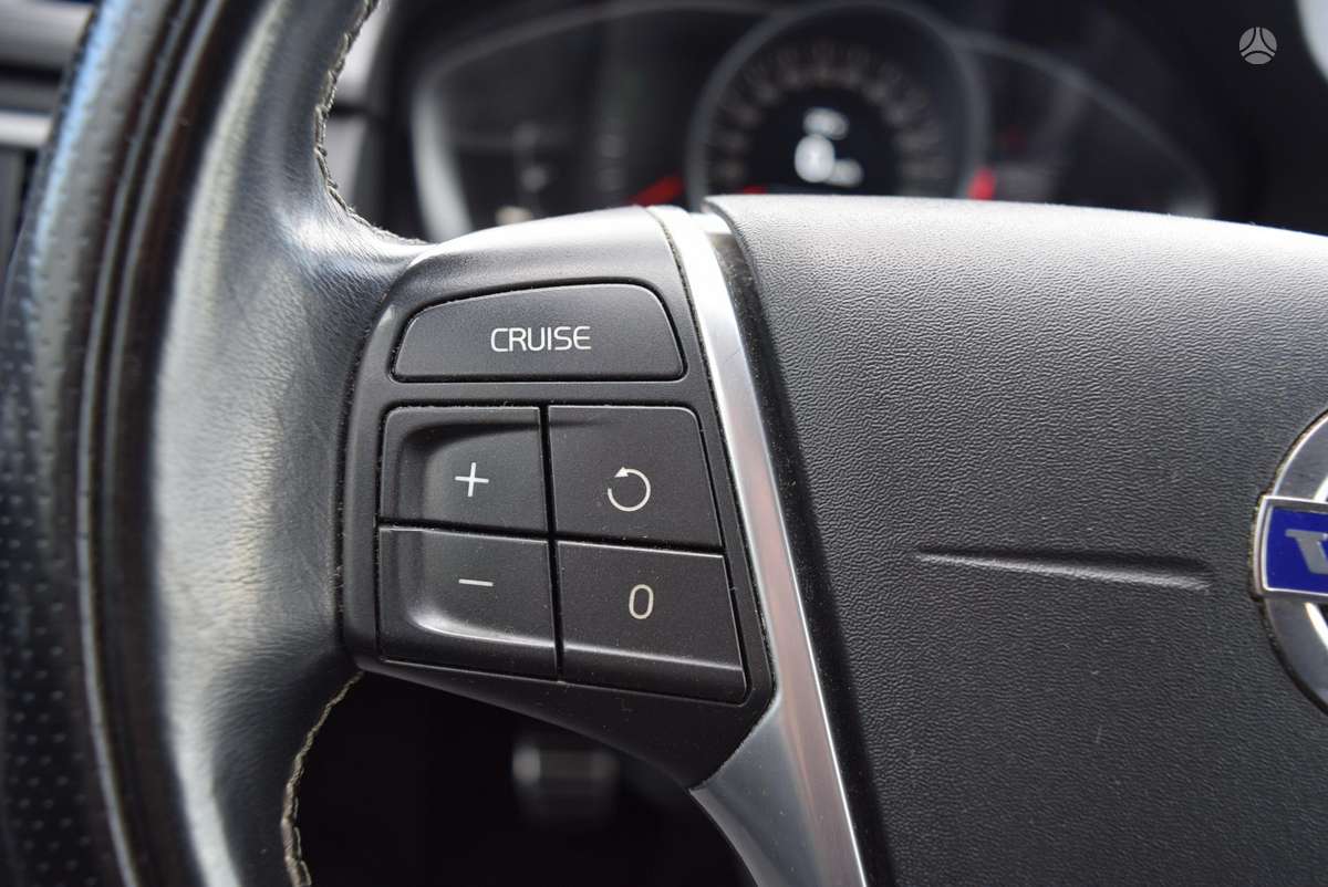 Volvo V70, 2.0 l., Универсал