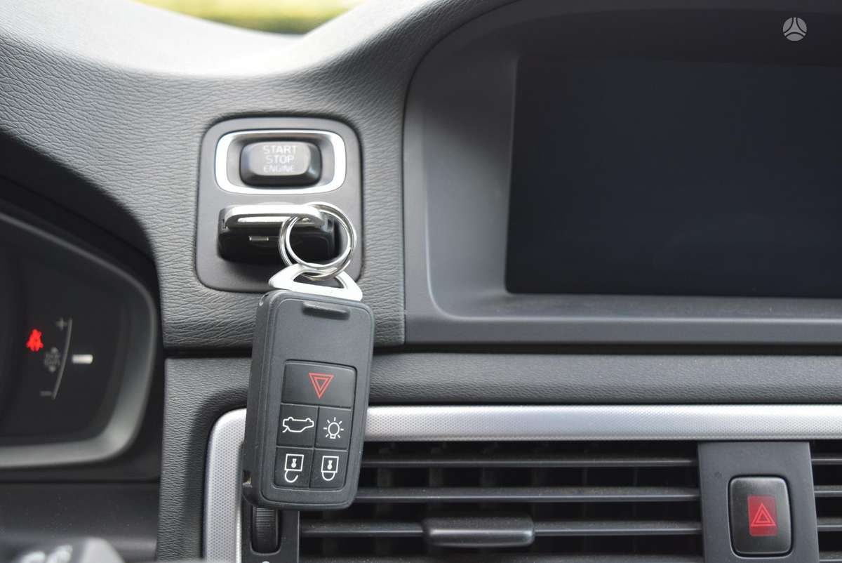 Volvo V70, 2.0 l., Универсал
