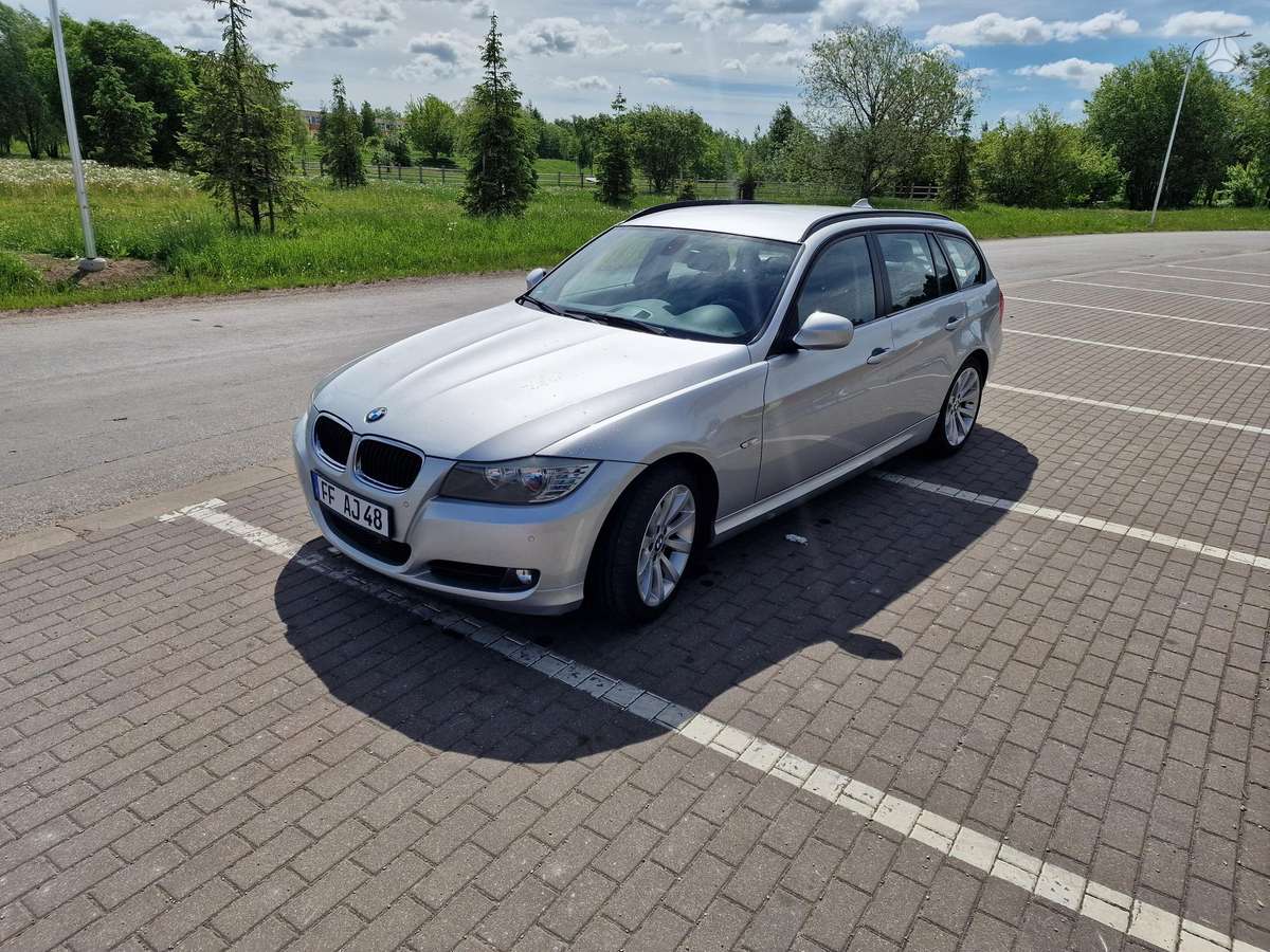 BMW 320, 2.0 l., Универсал