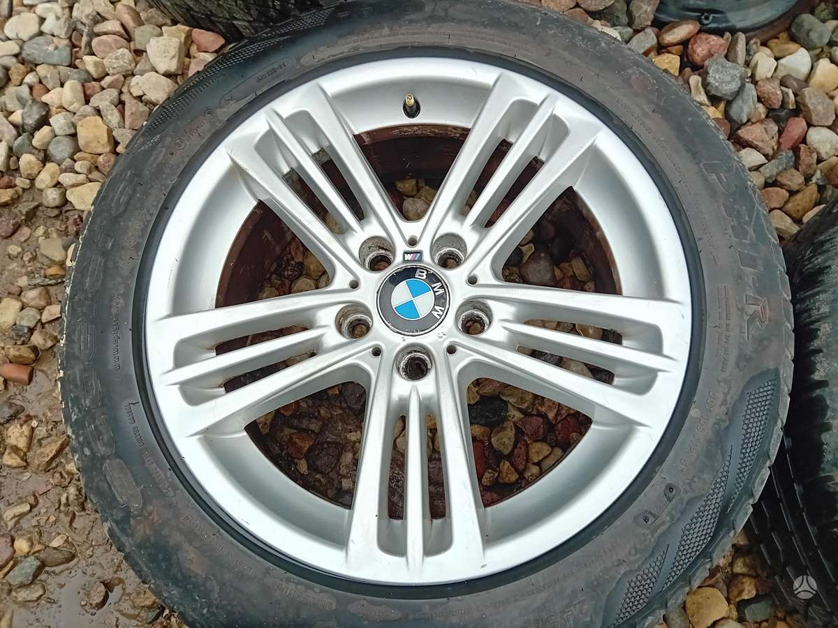 BMW, lengvojo lydinio, R18