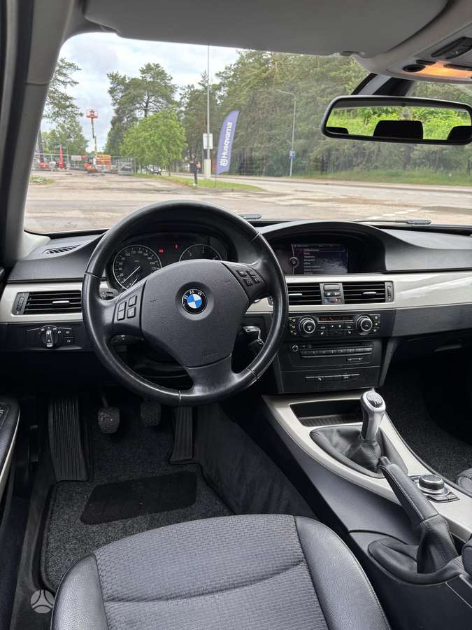 BMW 320, 2.0 l., Универсал