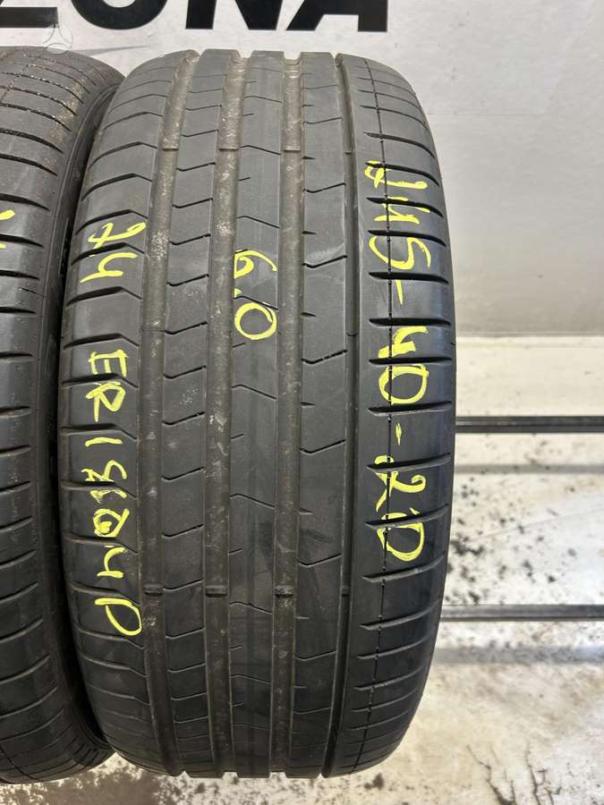 Pirelli PZero PZ4 VOL, summer 245/40 R20