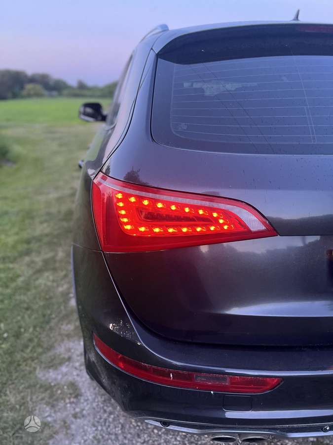Audi Q5, 2.0 l., Внедорожник / Кроссовер