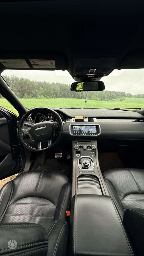 Land Rover Evoque, 2.0 l., off-road / crossover