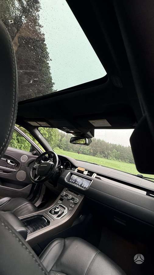 Land Rover Evoque, 2.0 l., off-road / crossover