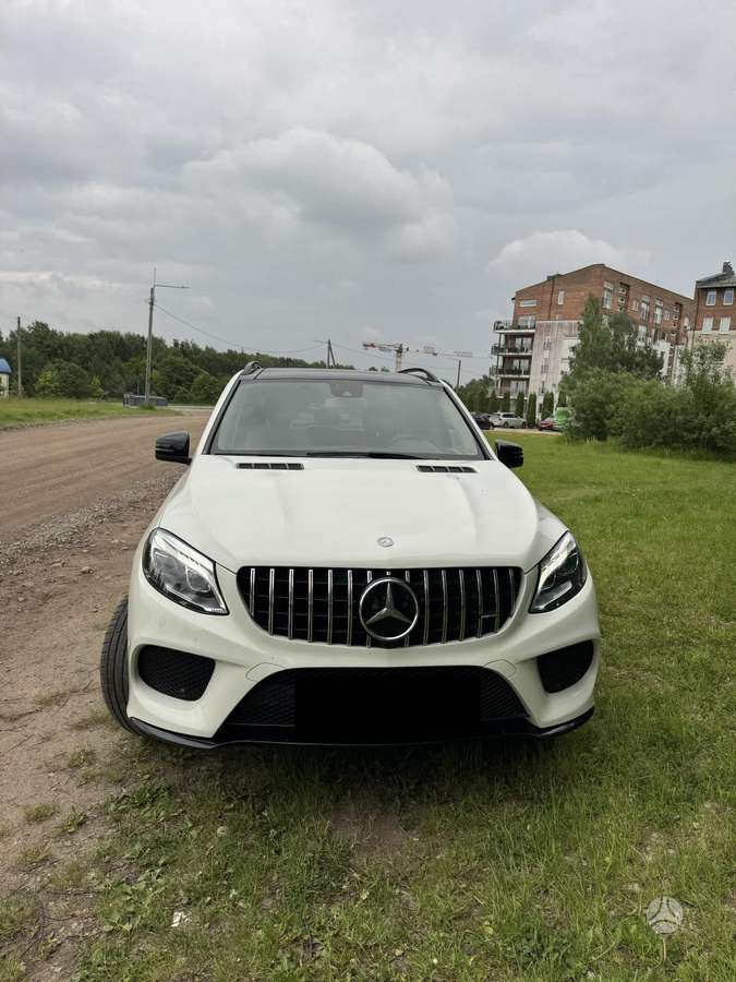 Mercedes-Benz ML350