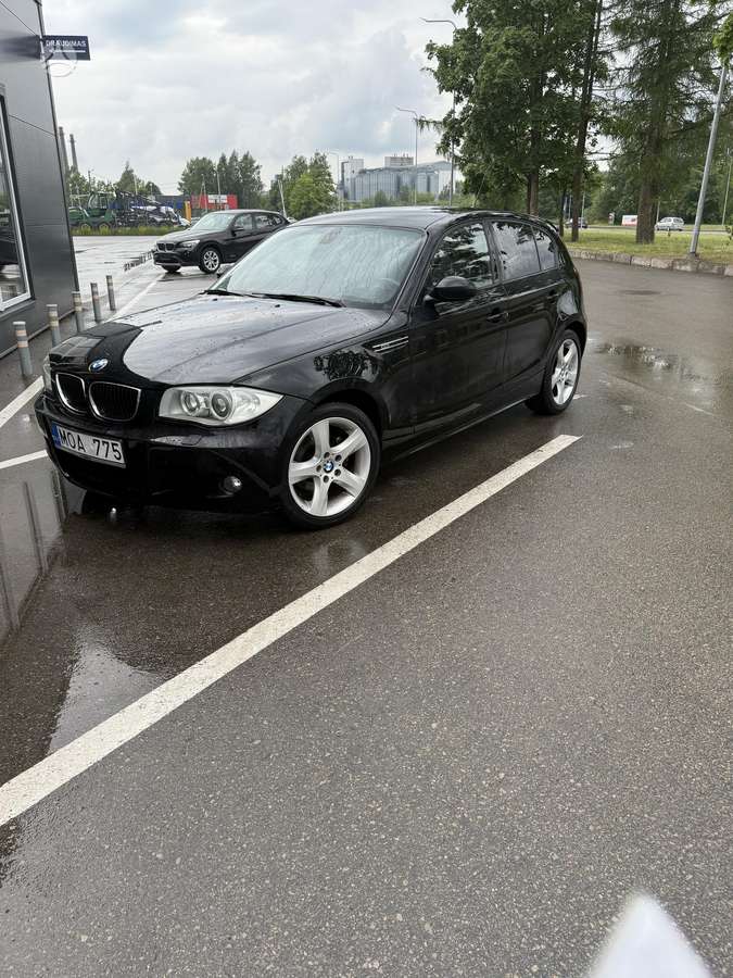 BMW 120, 2.0 l., Хэтчбек