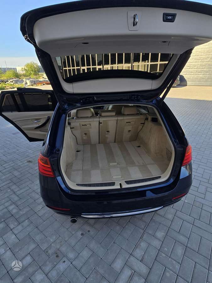 BMW 320, 2.0 l., wagon