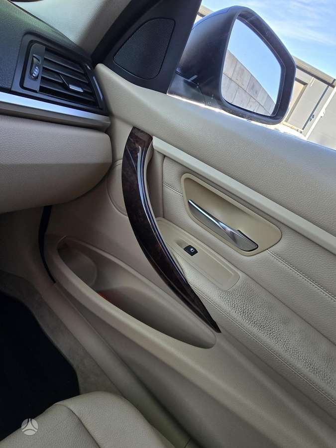 BMW 320, 2.0 l., universalas