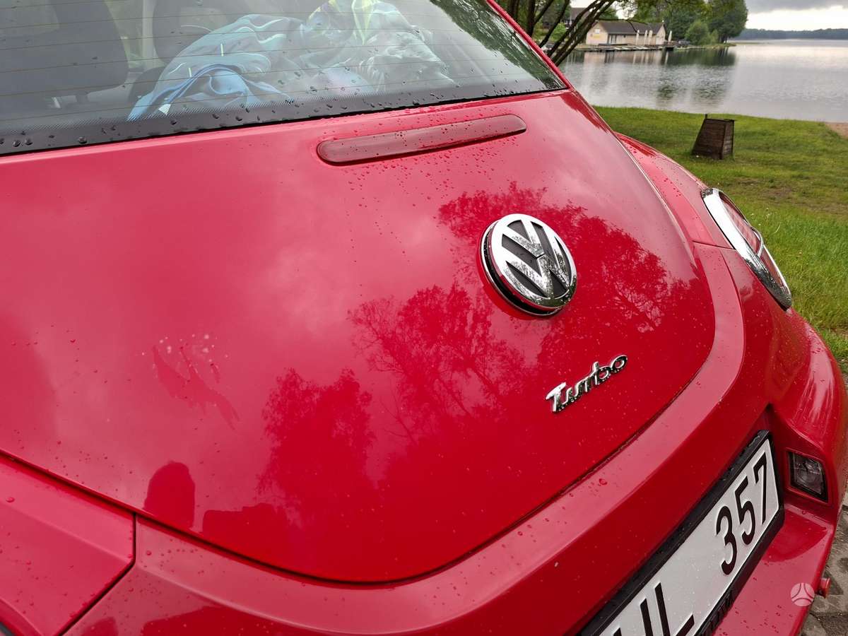 Volkswagen Beetle, 2.0 l., hatchback