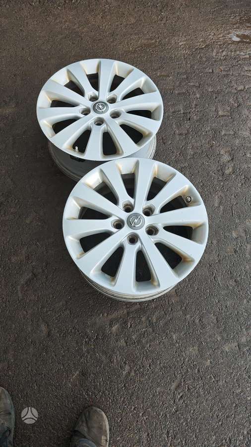 Opel Astra, lengvojo lydinio, R17