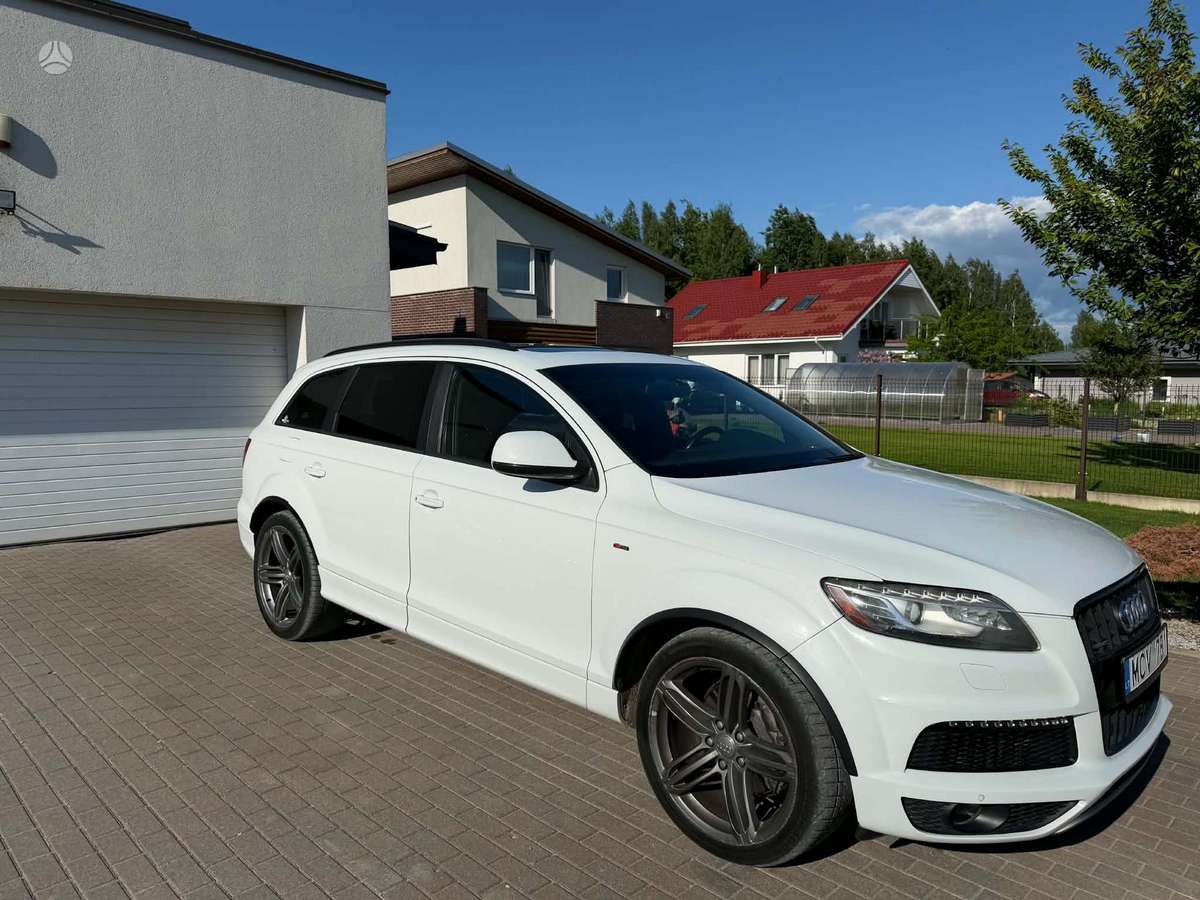 Audi Q7, Внедорожник / Кроссовер