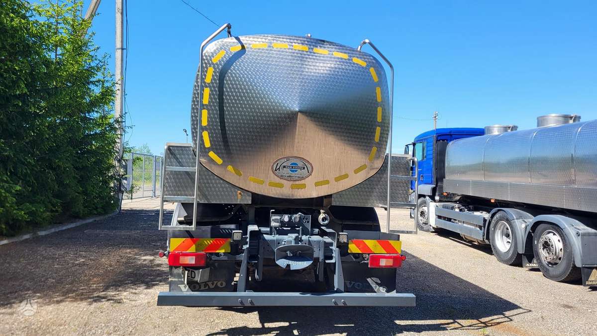 Volvo FM9 420, milk trucks