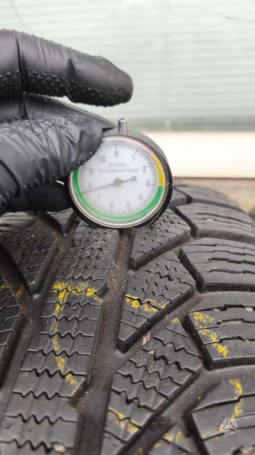 Semperit Master Grip 2, all-season 215/65 R17