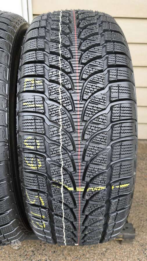 Bridgestone Blizzak LM 80 evo, winter 215/60 R17