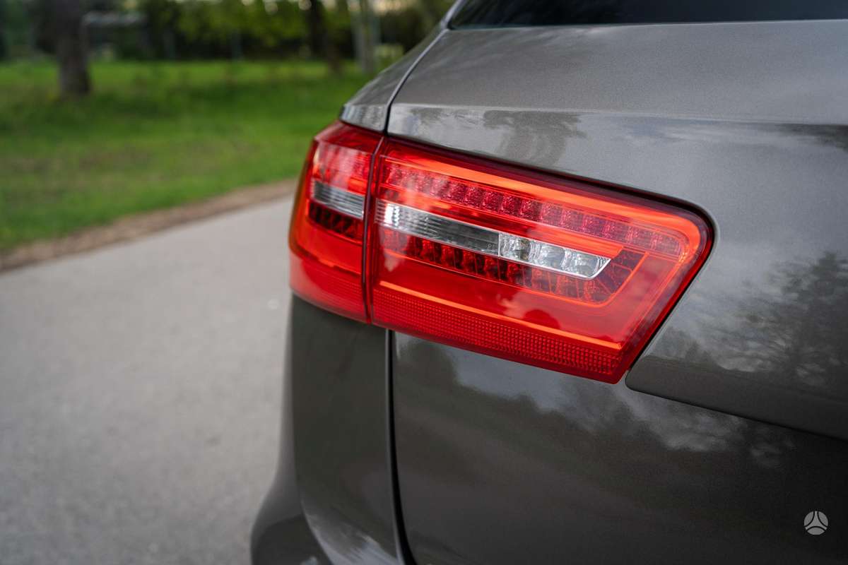 Audi A6, 3.0 l., Универсал