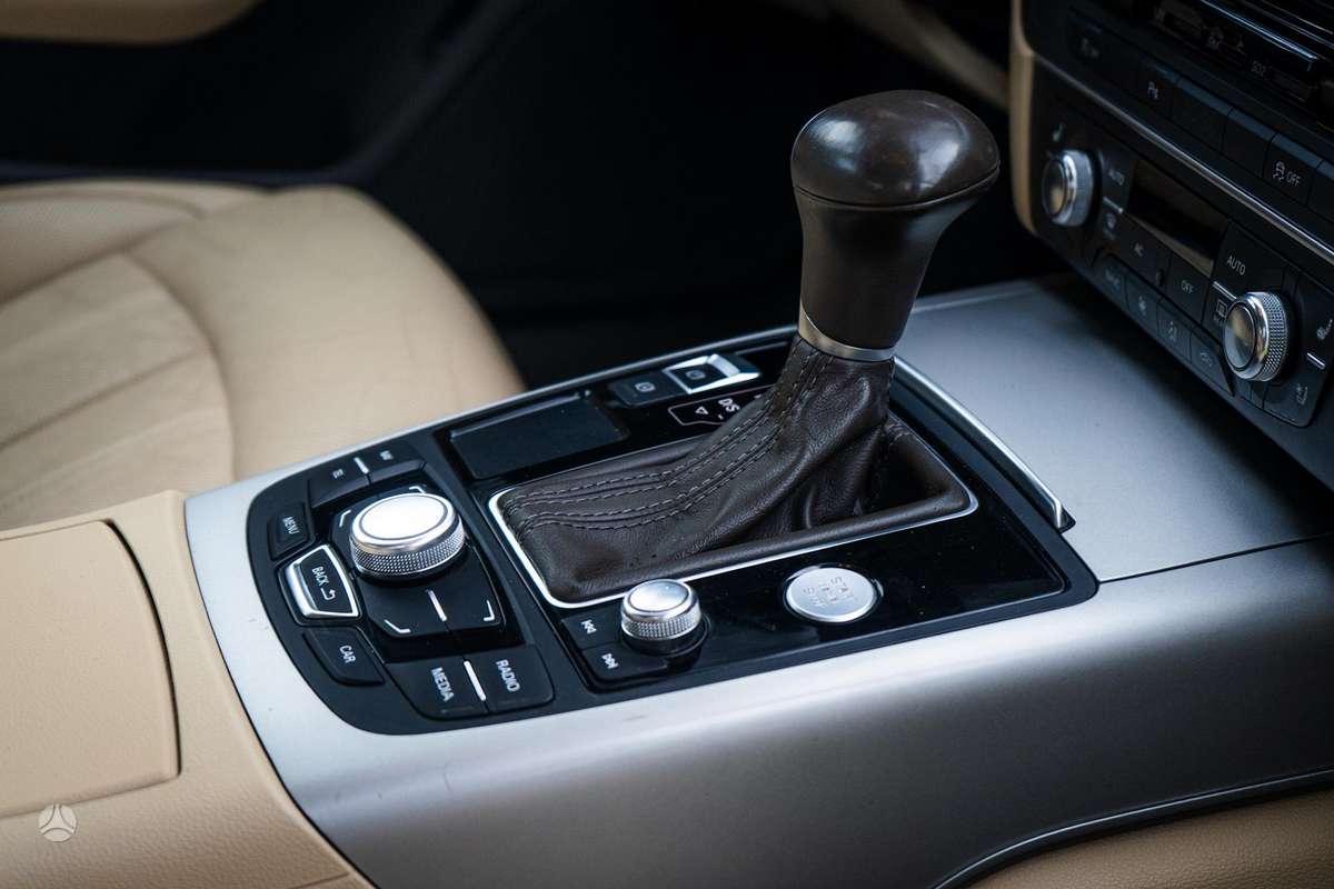 Audi A6, 3.0 l., Универсал