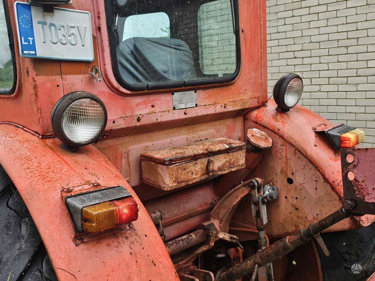 T40 T40, tractors