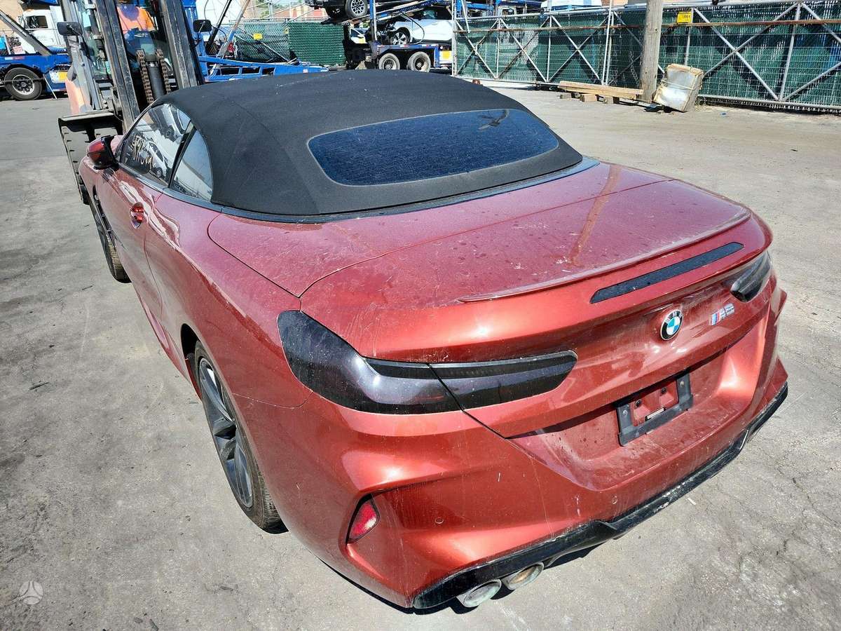 BMW M8, convertible