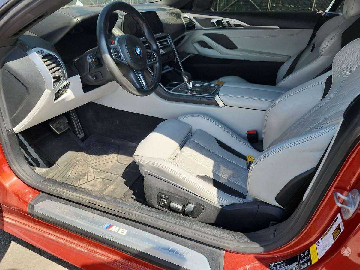 BMW M8, convertible