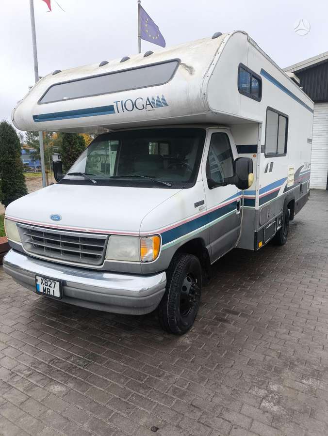 Ford E350, campers