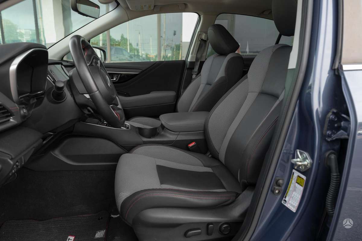 Subaru Legacy, 2.5 l., Седан